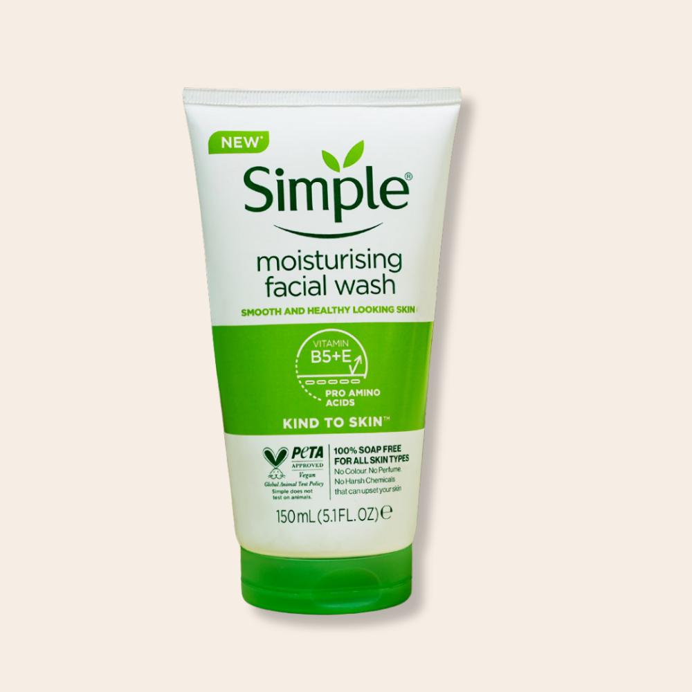 Simple Moisturising Foaming Facial Wash 150ml