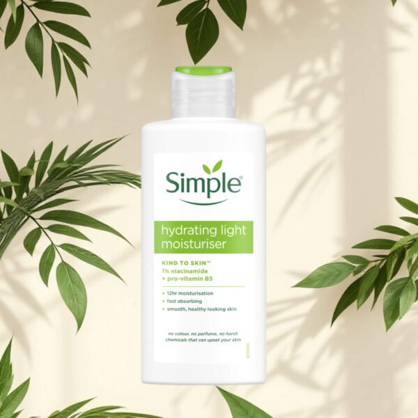 Simple Hydrating Light Moisturiser 125ml - Image 2