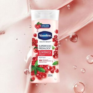 Vaseline Healthy Bright Superfood Freshlock Cranberry Body Lotion 100ml